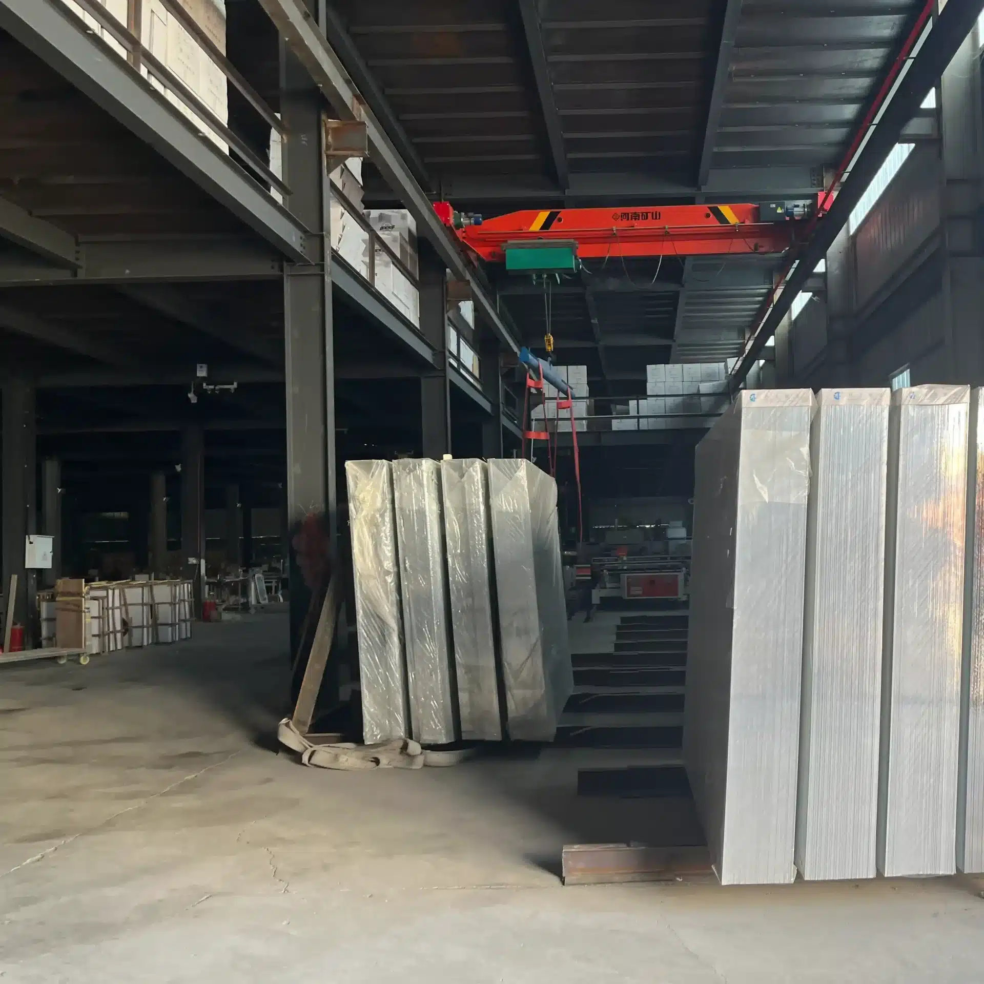 Lead Time Planning: Working Backwards from a 4-6 Week Delivery Promise 3 Stone slabs stacked on pallets in a factory warehouse before shipping