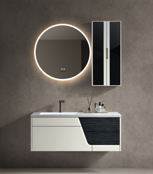 Oak vs Rubberwood vs Walnut Vanity: Wood Choice Guide 1 Solid wood bathroom vanity in oak tone